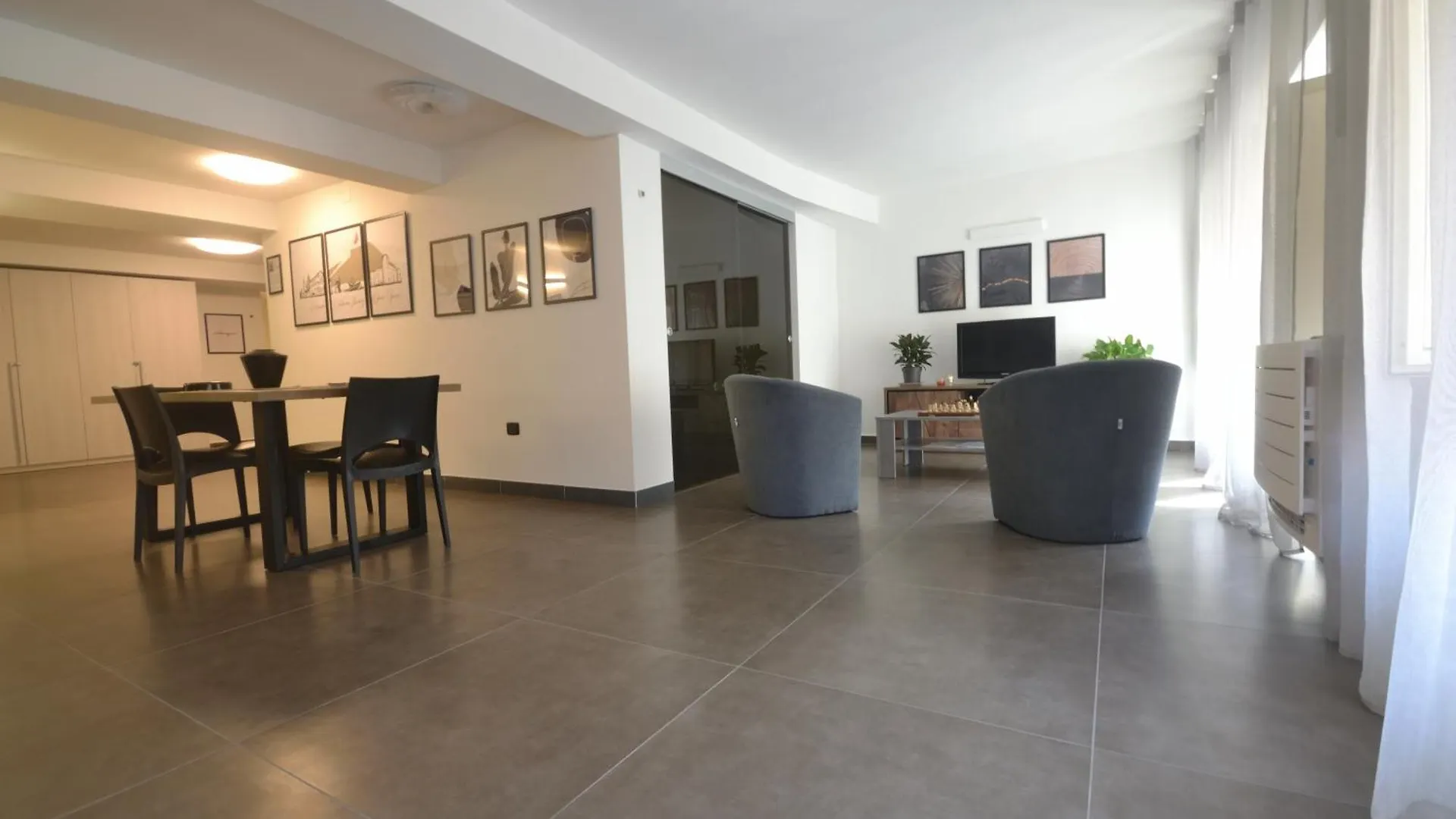 Orlando Catania Luxury Open Space